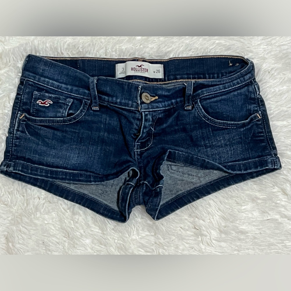 Hollister Denim Shorts - Picture 2 of 5